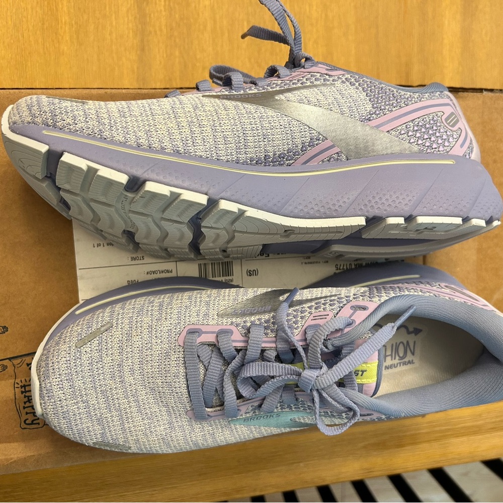 Women’s Brooks Ghost 14 - Size 8.5
